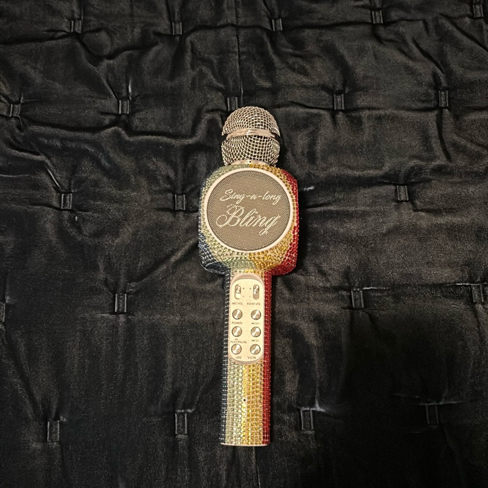 Sing-A-Long Bling Rainbow Bluetooth Karaoke Mic